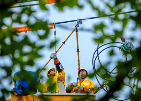 防止架空線引進危險電壓