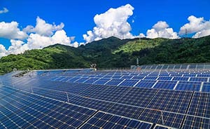 太陽能光伏浪涌保護器的選型-廠家實時選型報價更靠譜--易造防雷