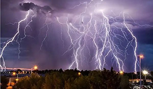 雷電產(chǎn)生的原理—1篇讓你漲知識(shí)--易造防雷